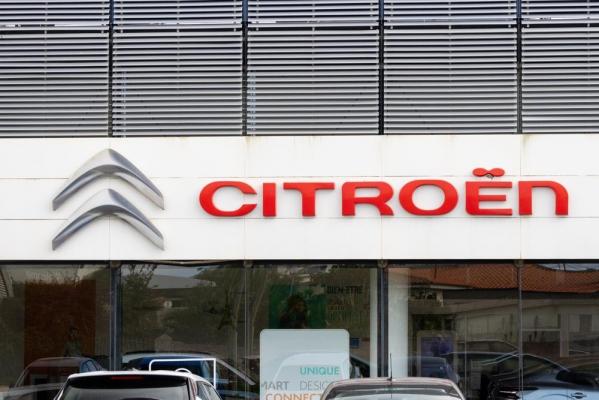 Citroen recheamă la service proprietarii modelelor C3 şi DS3