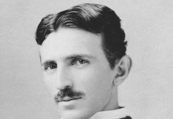 Pe 7 ianuarie 1943 s-a stins din viaţă inventatorul american de origine sârbă Nikola Tesla