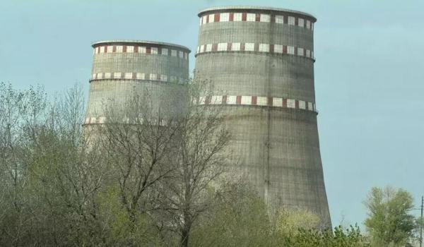 Situaţia centralei nucleare Zaporojie a devenit critică. Zelenski: "Este o amenințare pentru toată lumea"