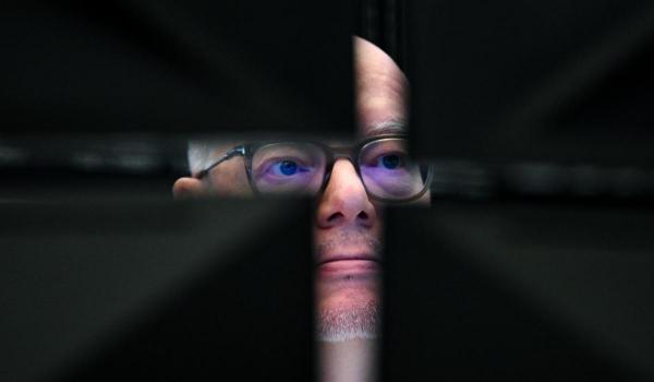 Bursa americană a pierdut 2.000 de miliarde de dolari după o singură postare a lui Donald Trump