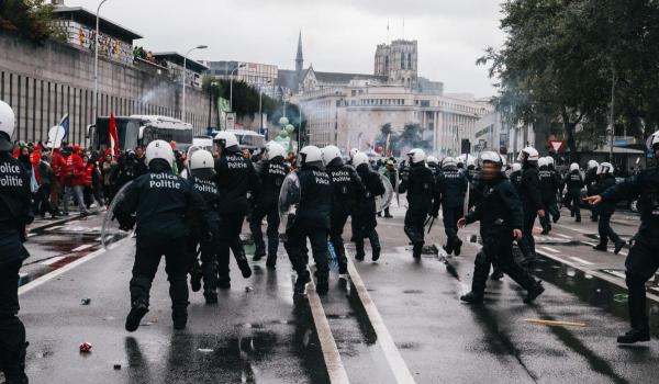 Grevă generală în Belgia: zboruri anulate și transport blocat la Bruxelles