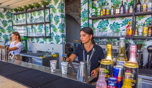 Prima ţară din UE care ar putea introduce ziua de muncă de 13 ore