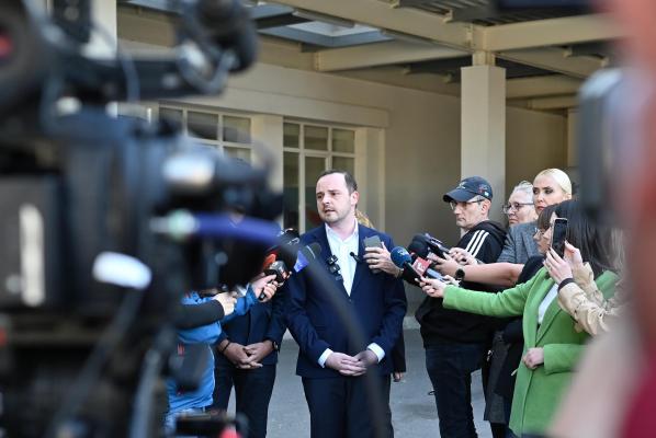 "Nu mai muşamalizaţi infecţiile nosocomiale!" Rogobete cere raportarea corectă a infecţiilor din spitale