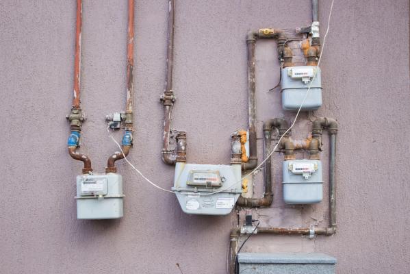 Mii de locuitori din Mioveni, fără gaze. Supapă blocată, gaz supraodorizat. Transgaz: Nu s-au depășit limitele