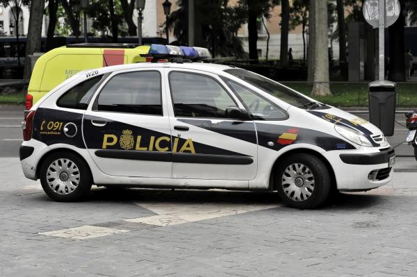 Un român arestat în Madrid pentru furtul unui ceas de 37.000 de euro. Făcea parte dintr-o bandă