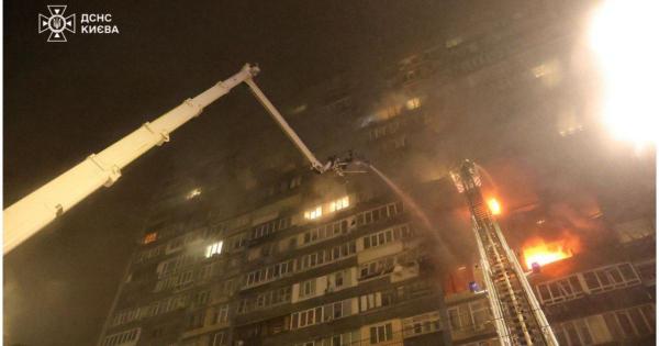 Rusia a lovit din nou Kievul: 3 morţi şi 30 de răniţi după un atac cu drone