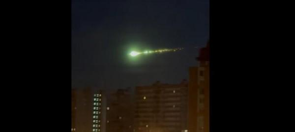 Lumini misterioase pe cerul Moscovei. Ruşii se întrec în scenarii conspiraţioniste