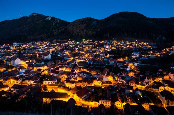 Primăria Braşov renunţă la artificiile de revelion, pentru a proteja animalele de companie