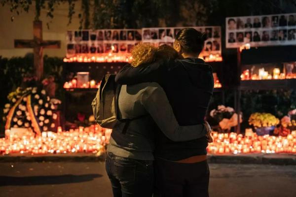 Pe 30 octombrie 2025 se fac 10 ani de la tragedia din Club Colectiv, din 2015