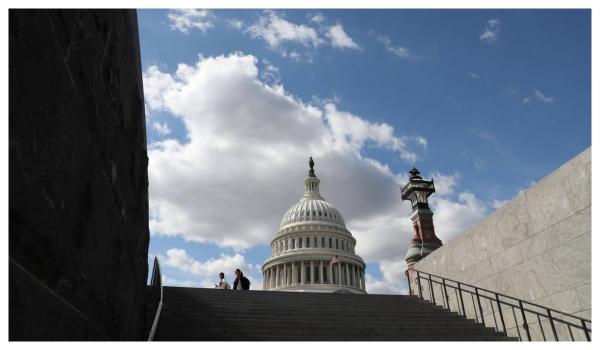 Milioane de americani cu venituri mici, în pericol după blocarea finanţării guvernului