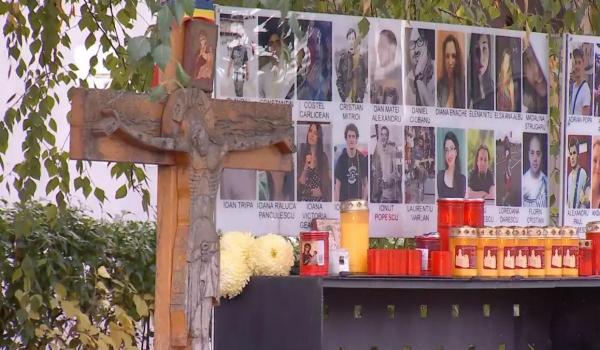 Zece ani de la tragedia din Colectiv. Victimele, comemorate printr-o slujbă de pomenire