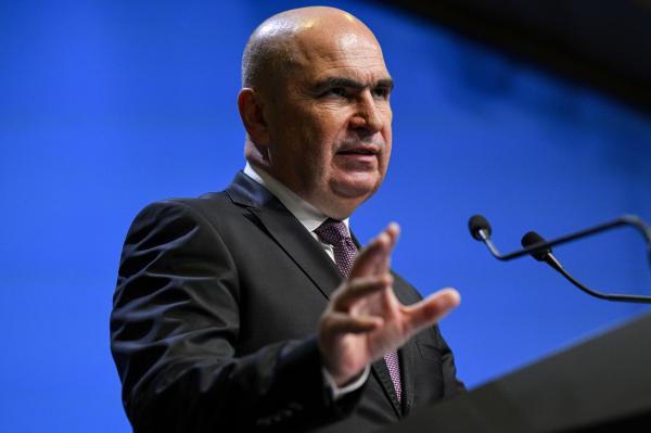 Bolojan, despre reducerea posturilor care sunt vacante: Asta înseamnă mimarea reformei