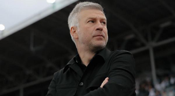 Edi Iordănescu a rezistat 24 de meciuri pe banca echipei Legia Varşovia