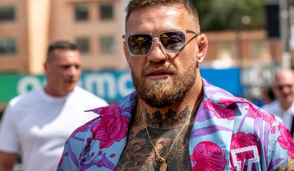 Conor McGregor, suspendat 18 luni pentru încălcarea regulilor anti-dopaj UFC