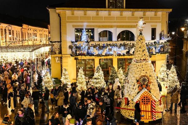 Târgul de Crăciun de la Craiova se deschide pe 14 noiembrie