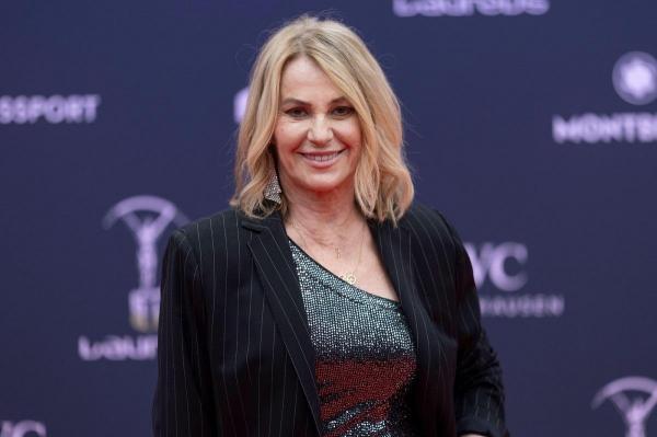 Pe 12 noiembrie 1961 s-a născut gimnasta română Nadia Comăneci