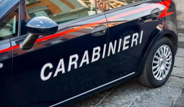 Român condamnat la închisoare în Italia, după ce a furat două perechi de şosete. "Îmi cer scuze, îmi era frig"