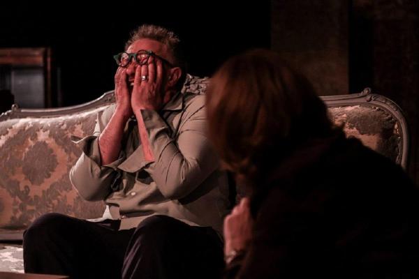 Piesa de teatru "Mici crime conjugale" se joacă vineri, 14 noiembrie, la Teatrul Mic din Bucureşti