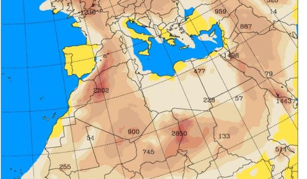 Un nou val de praf saharian traversează Europa. Când va ajunge deasupra României