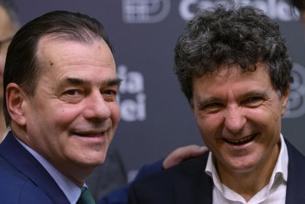 Nicuşor Dan a renunţat la Ludovic Orban, numit consilier pe politică internă acum o lună