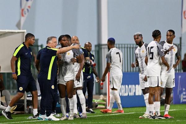 Legendarul Dick Advocaat a calificat Curacao la Campionatul Mondial de fotbal