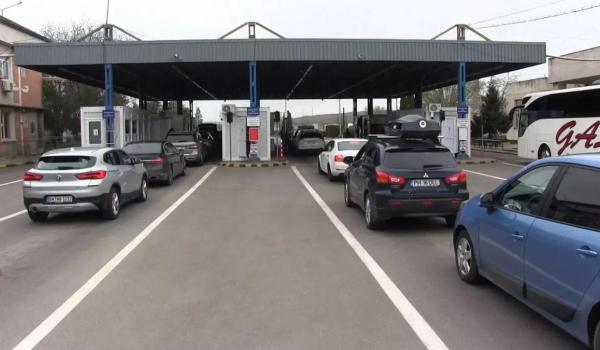 Surse: Armele și lansatoarele de rachete descoperite în Vama Albiţa urmau să ajungă în Israel