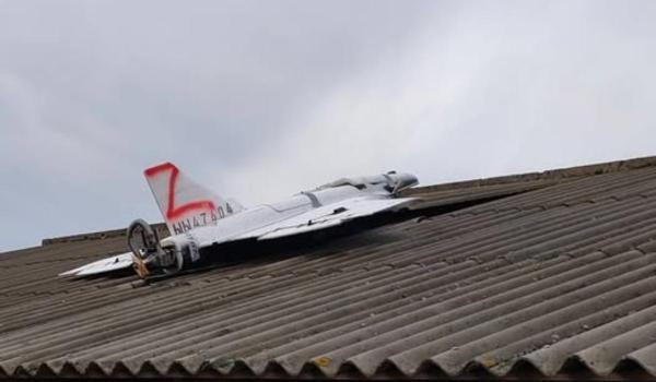 Alertă în Republica Moldova: o dronă s-a prăbușit peste o casă. Zona a fost evacuată de urgență
