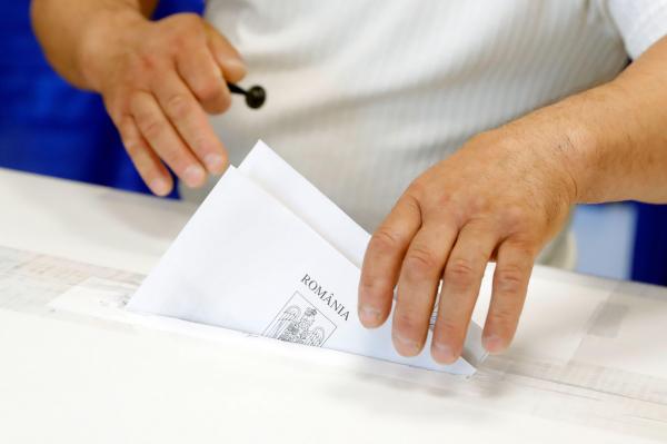 Cum va arăta buletinul de vot la scrutinul pentru Primăria Capitalei din 7 decembrie