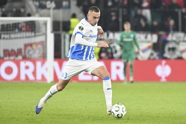 Ucraineanul Romanchuk a marcat golul victoriei pentru Universitatea Craiova pe terenul celor de la Rapid Viena
