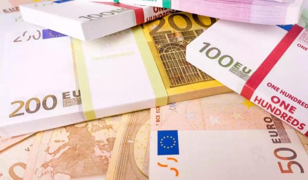 Banca Europeană de Investiţii majorează creditarea pentru proiectele UE din domeniul apărării