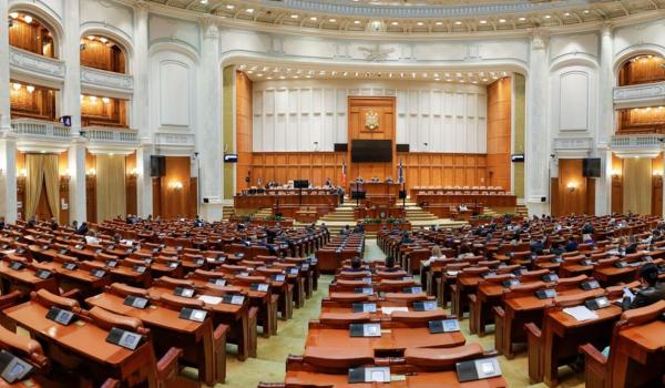 "Legea Vexler", adoptată în forma inițială de deputați, după reexaminarea cerută de președintele Nicuşor Dan