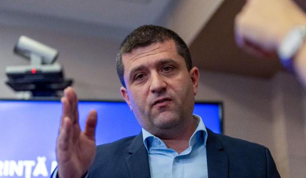 Miruţă, după amenda de la AMEPIP: "Dacă preţul pentru a face dreptate este să aduc bani de acasă, îl plătesc"