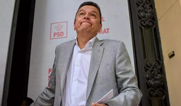 Grindeanu: "Cu ce e mai bun USR care vrea să schimbe legile justiției față de Dragnea care a vrut la fel?"