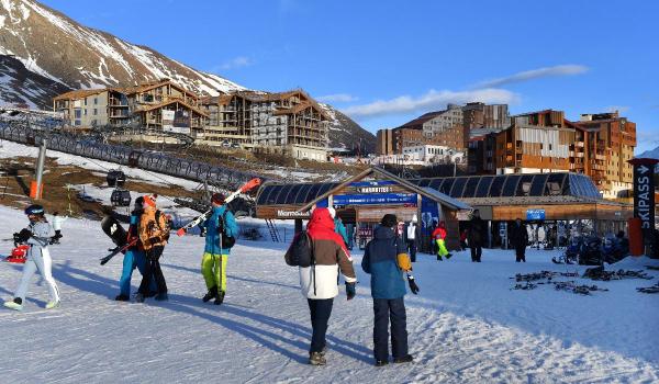 3.000 € salariu, fără diplome. Meseria la mare căutare în această perioadă în Franța