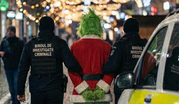 "Grinch-ul" decorurilor festive din Bistrița a fost reținut. E acuzat de furt și distrugere