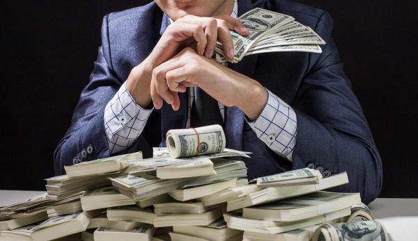 Top 10 cele mai bogate familii din lume și domeniile în care fac miliarde