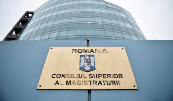 Chestionar CSM: 98% dintre judecători acuză "o campanie publică împotriva justiţiei". Problemele semnalate