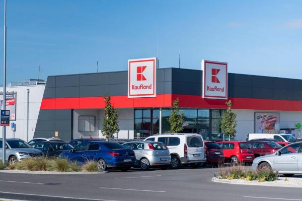 Program Kaufland de Anul Nou 2026. Când sunt deschise supermarketurile între 30 decembrie și 3 ianuarie