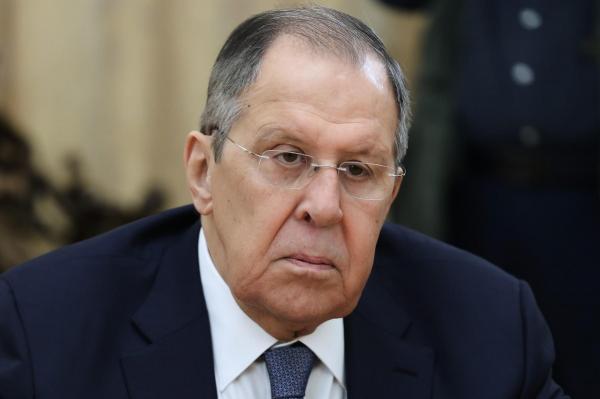 Occidentul trebuie să înţeleagă faptul că Rusia deţine iniţiativa strategică în Ucraina, a avertiyat Lavrov