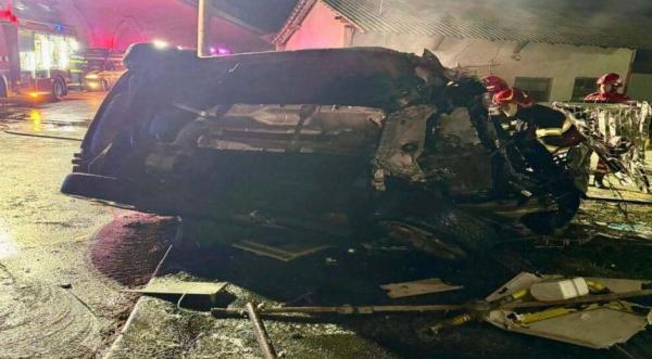 Doi tineri au murit în ultima zi din an în urma unui accident la Găeşti. Aveau doar 18 şi 19 ani