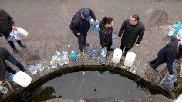 Bolojan, după criza apei din Prahova: "Cei responsabili vor răspunde în zilele următoare"