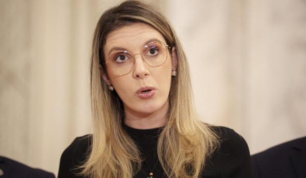 Diana Buzoianu, chemată de AUR în Parlament să dea explicaţii privind "dezastrul administrativ" de la Paltinu