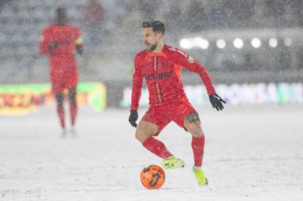 FCSB a urcat pe primul loc în Superliga de fotbal