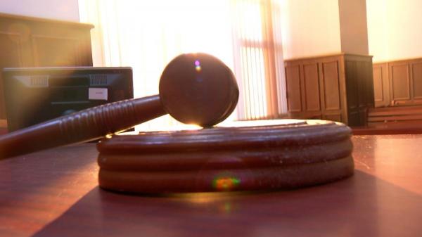 CCR a amânat pentru a treia oară legea pensiilor militare de stat, contestată de Avocatul Poporului