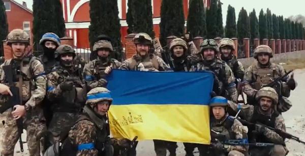Preşedintele ucrainean Volodimir Zelenski a marcat luni "trei ani de rezistenţă şi eroismul absolut" al ucrainenilor