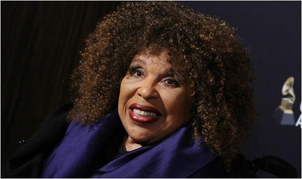 Cântăreața Roberta Flack, cunoscută pentru melodia "Killing Me Softly", a murit la 88 de ani