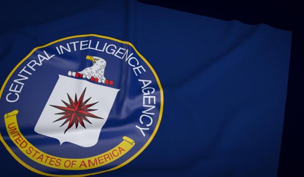 CIA pune în aplicare ordinul lui Trump. Agenţia a trimis la Casa Albă un e-mail neclasificat cu numele unor angajați