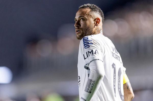 Neymar a jucat o repriză în meciul pe care FC Santos l-a încheiat la egalitate, 1-1, cu Botafogo