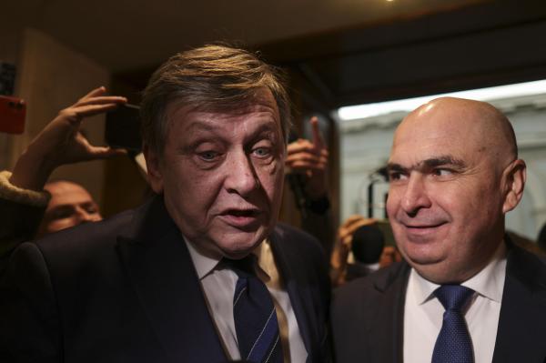 Ilie Bolojan lasă de înţeles că s-ar rupe Coaliţia dacă ar candida în locul lui Crin Antonescu: "Nu sunt un piroman politic"