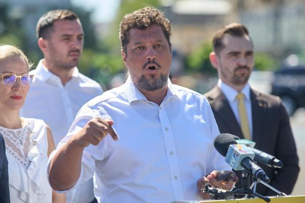 Claudiu Târziu cere demiterea colegilor de partid care l-au denigrat, între care şi Simion